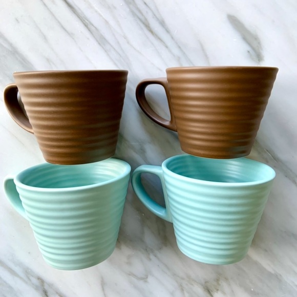 Starbucks 2007•4-Like New Mugs•2 “Latte”•2 “Mocha” - Picture 4 of 13